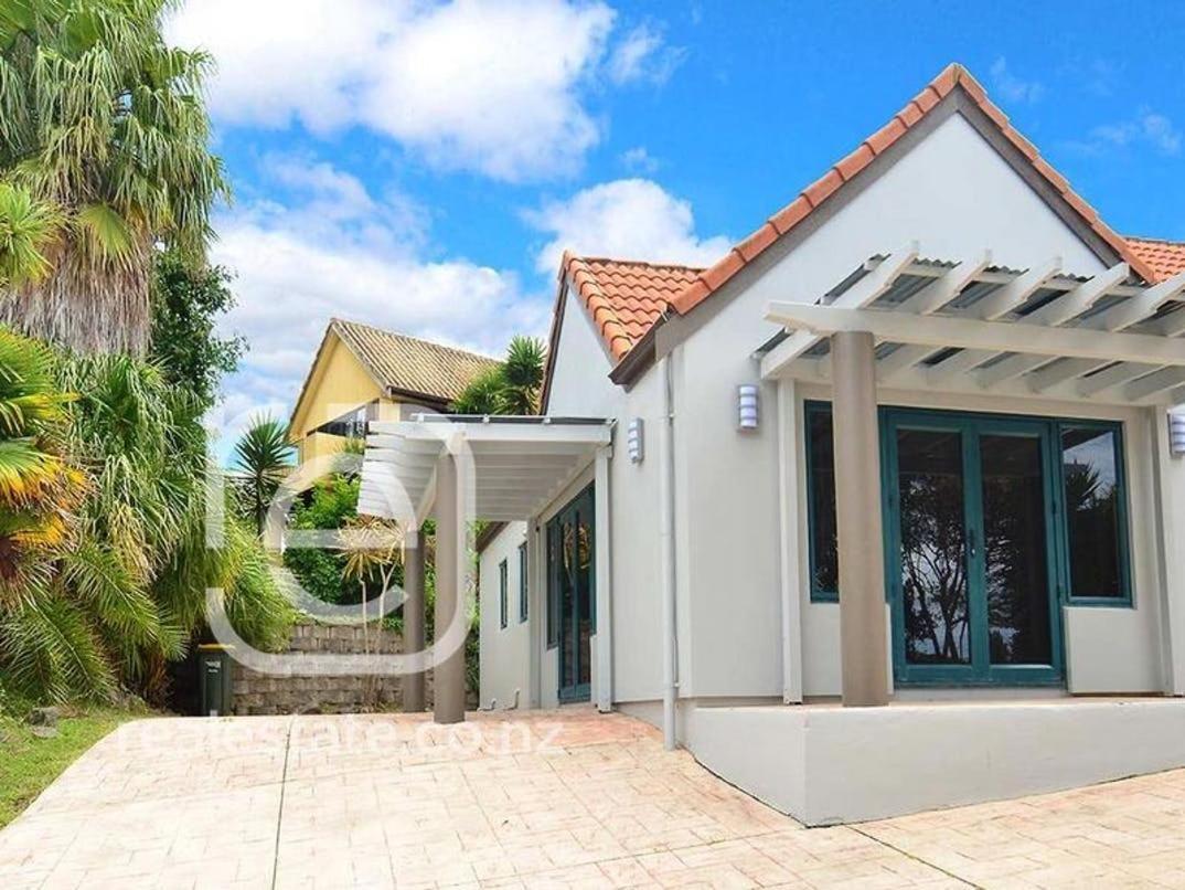 Gulf Harbour Guest House Apartment 오클랜드 외부 사진